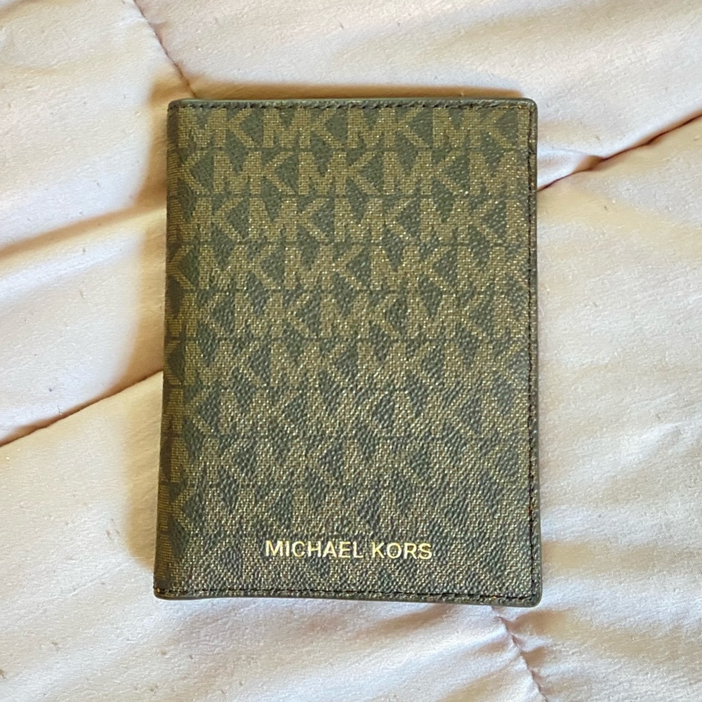 MK wallet